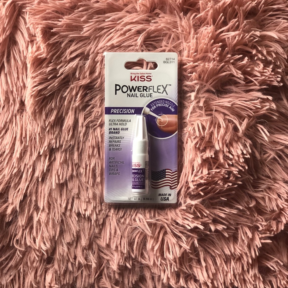 KISS Nail Glue